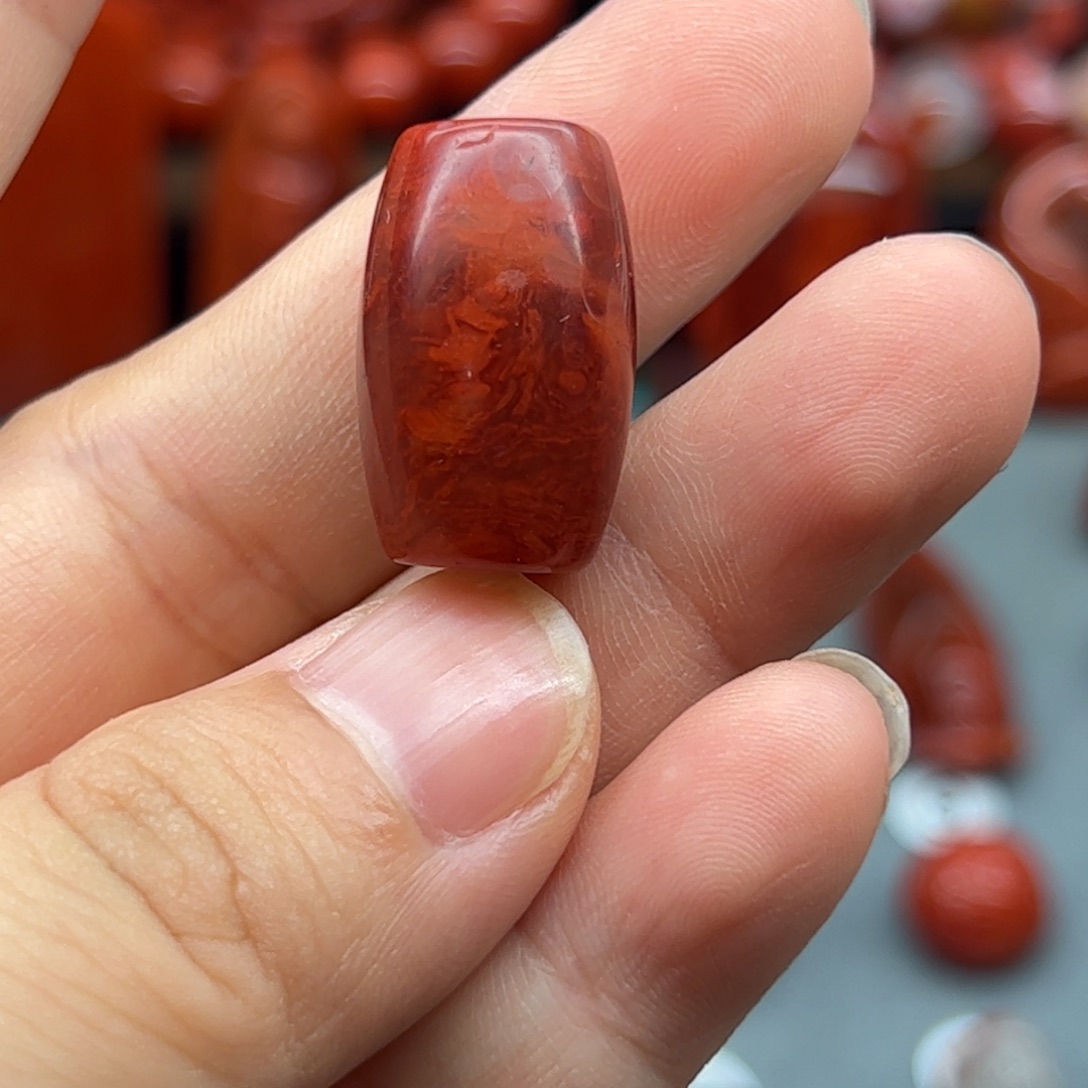 未镶嵌配饰南红玛瑙