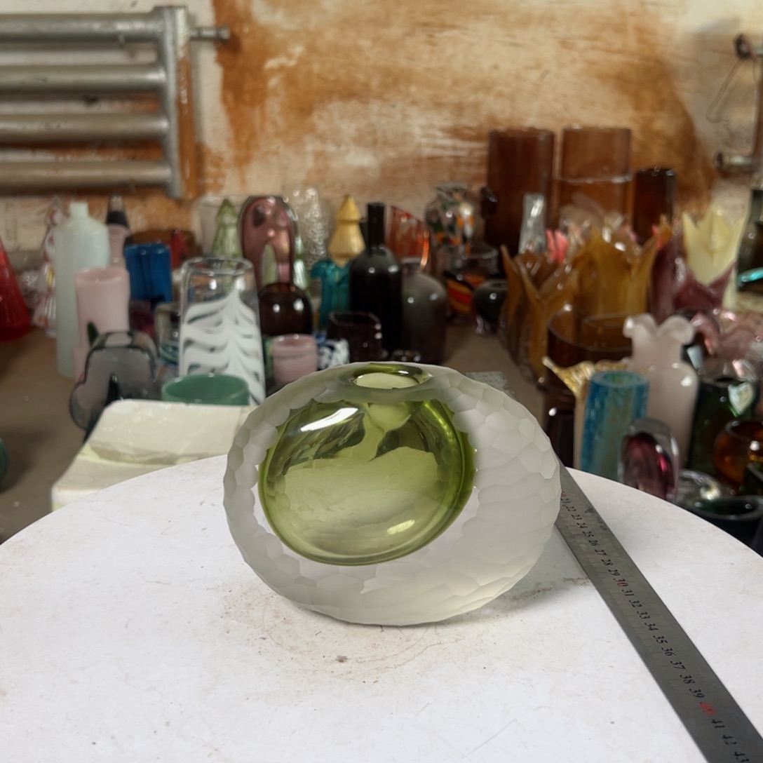 橄榄绿刻磨高度13琉璃成品