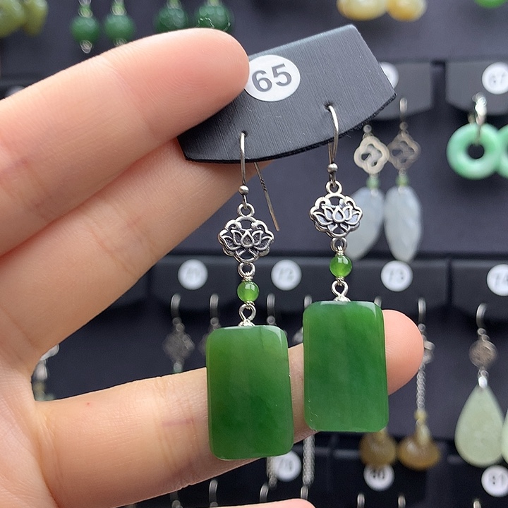 和田玉耳饰银S925镶嵌一****愁