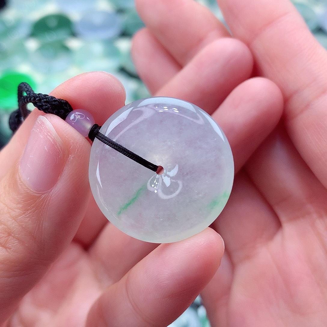 翡翠未镶嵌颈饰编号98-尺寸25/5.6