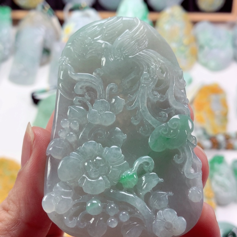 【闪购商品】翡翠吊坠(不含链)未镶嵌