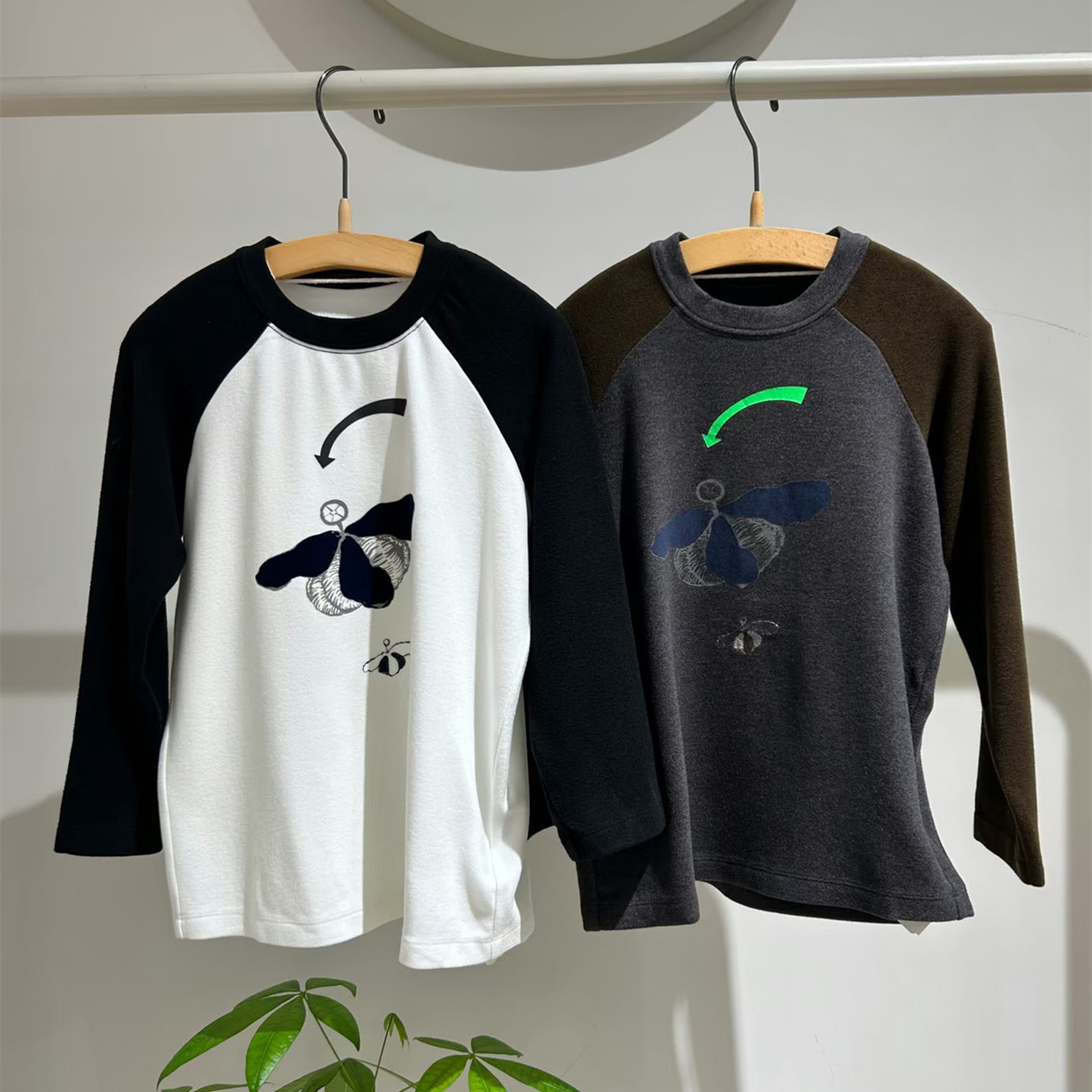 童装定制2025秋冬新款男女童休闲长袖拼色T恤加厚绒感打底衫