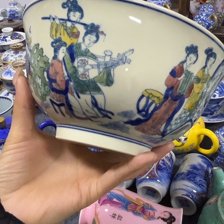 小***头景德镇陶瓷博物有限公司副会长