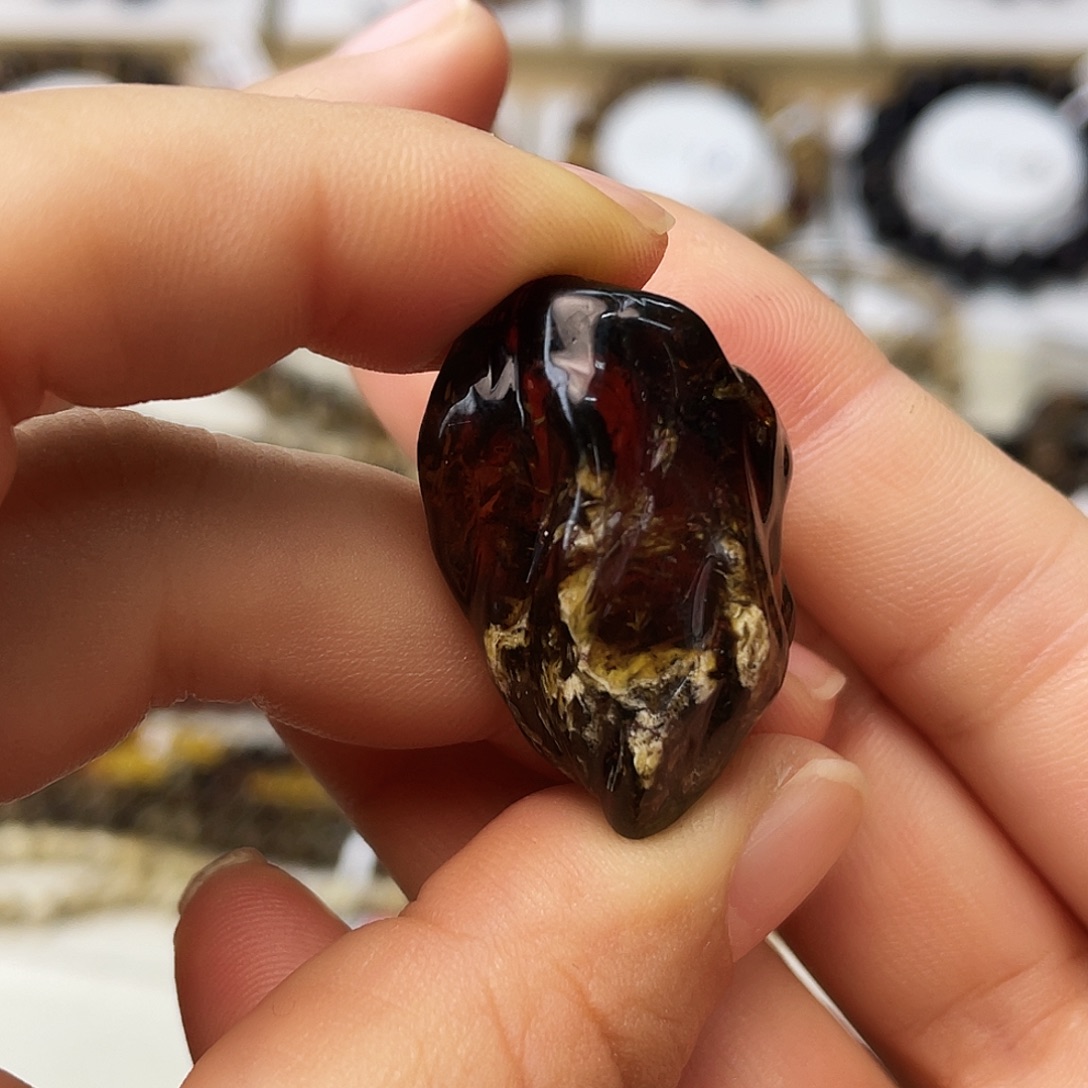 琥珀未镶嵌裸石大