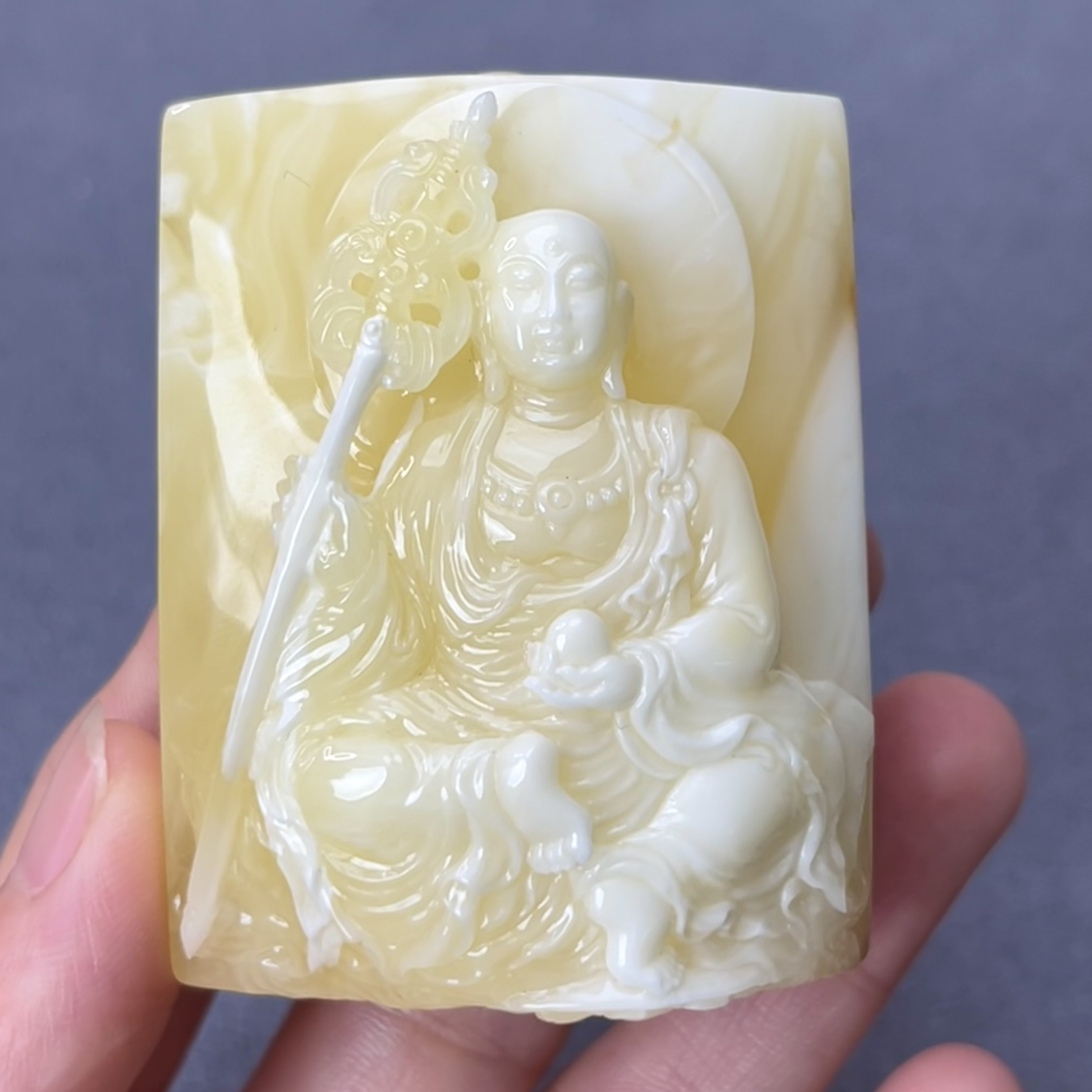 天然原矿无优化琥珀蜜蜡地藏王菩萨俏色巧雕双面满雕大师工