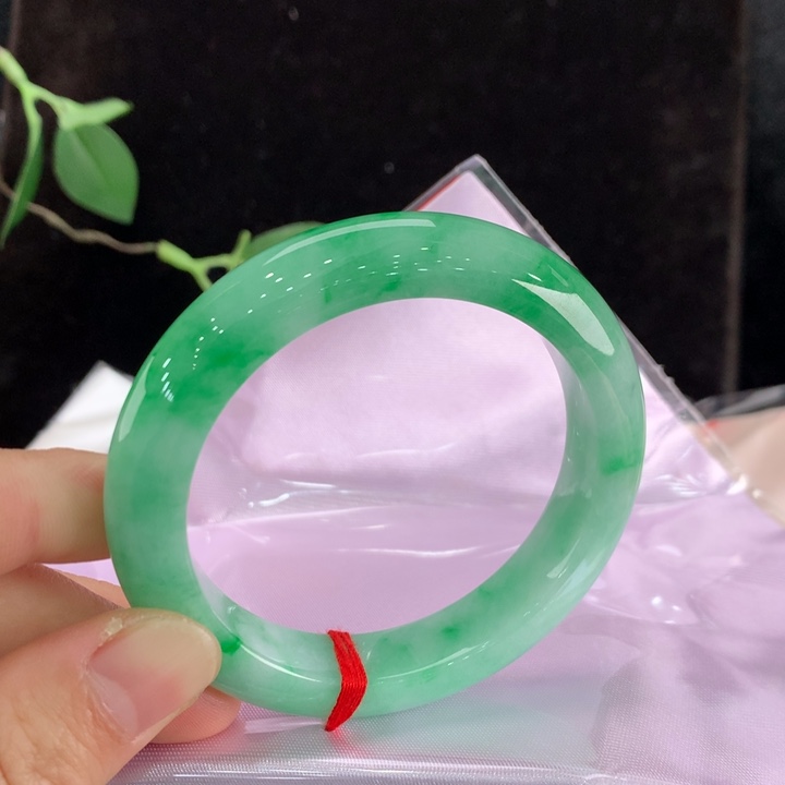 翡翠手镯未镶嵌111/0673