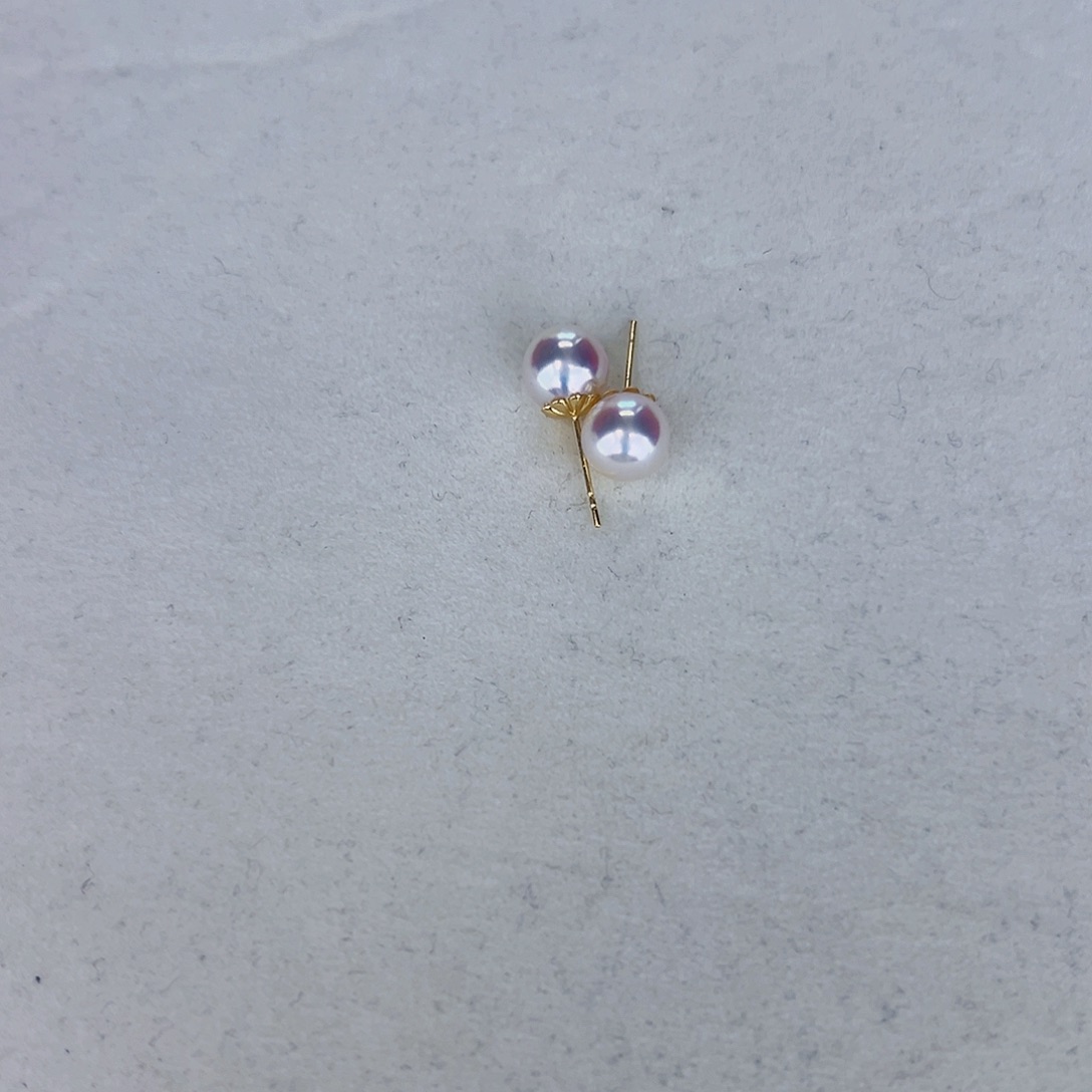 海水珍珠海水akoya天女耳钉7.5-8mm18K金镶嵌