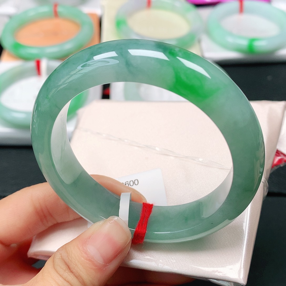 翡翠手镯未镶嵌天然翡翠手镯53