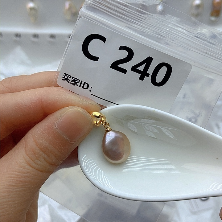 淡水珍珠颈饰未镶嵌