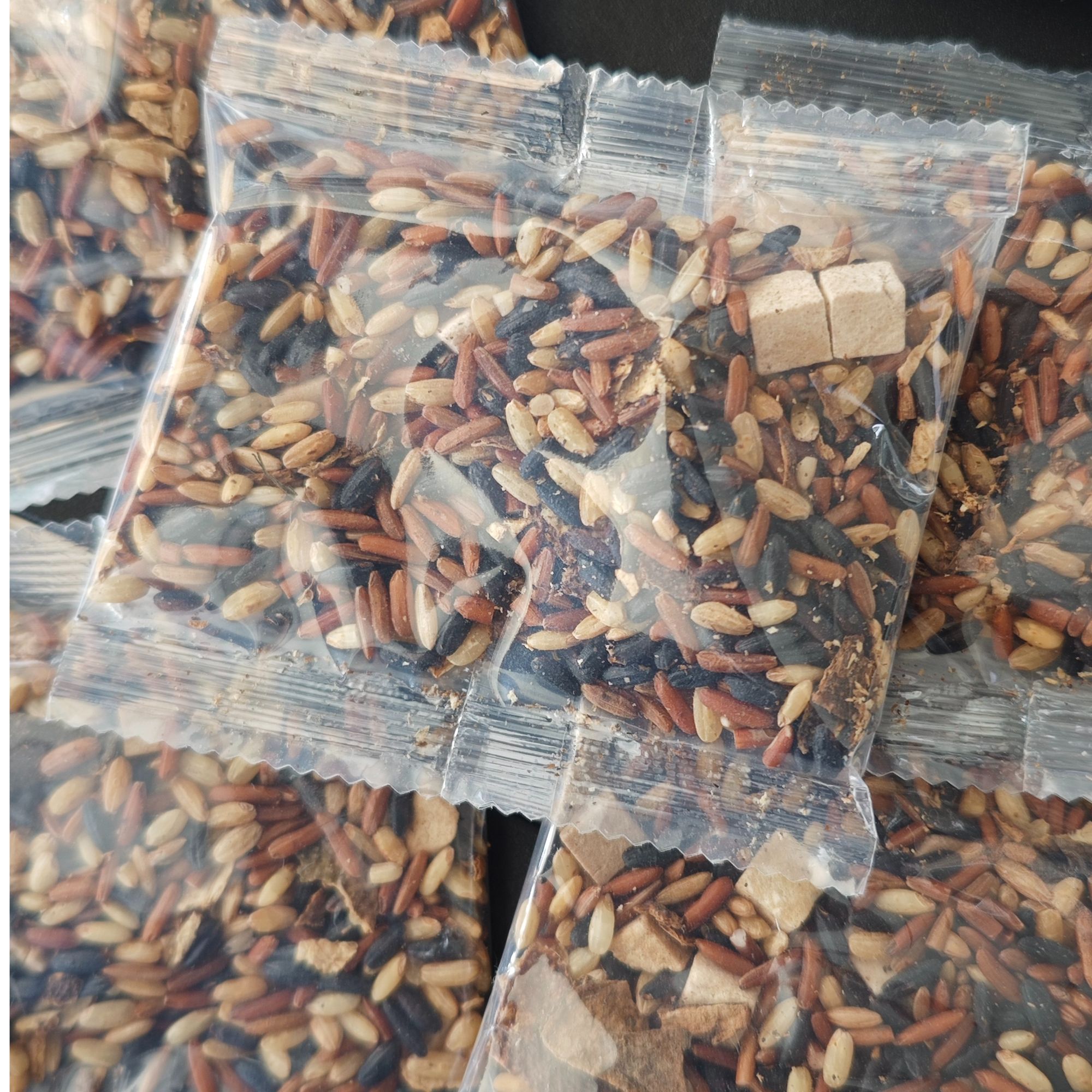 三色炒米包一份 可煲芡实