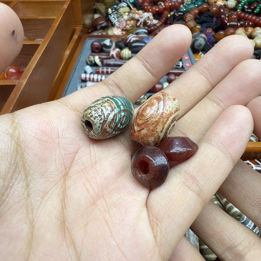 玛瑙/玉髓未镶嵌珠宝半成品