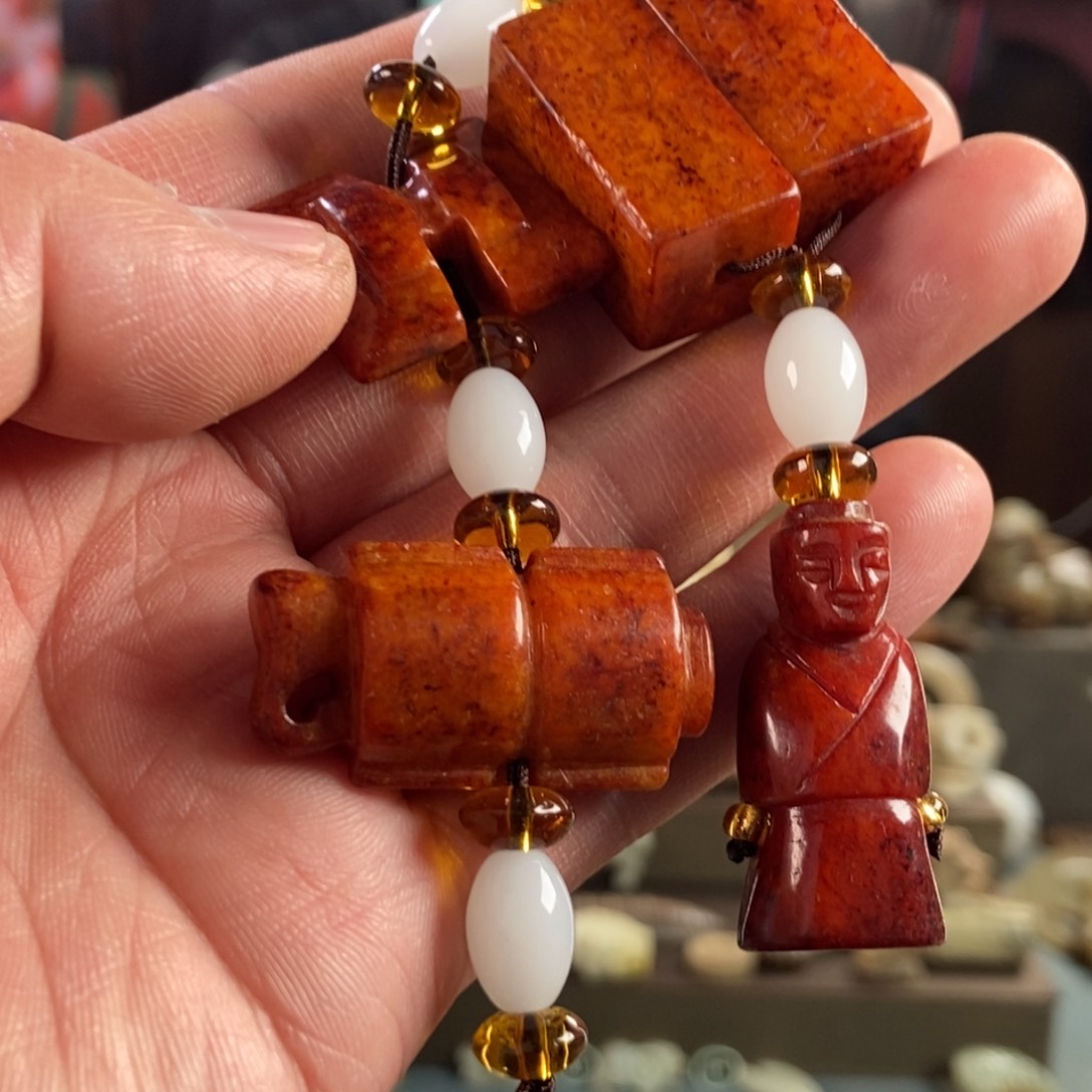 和田玉挂件未镶嵌泰****P