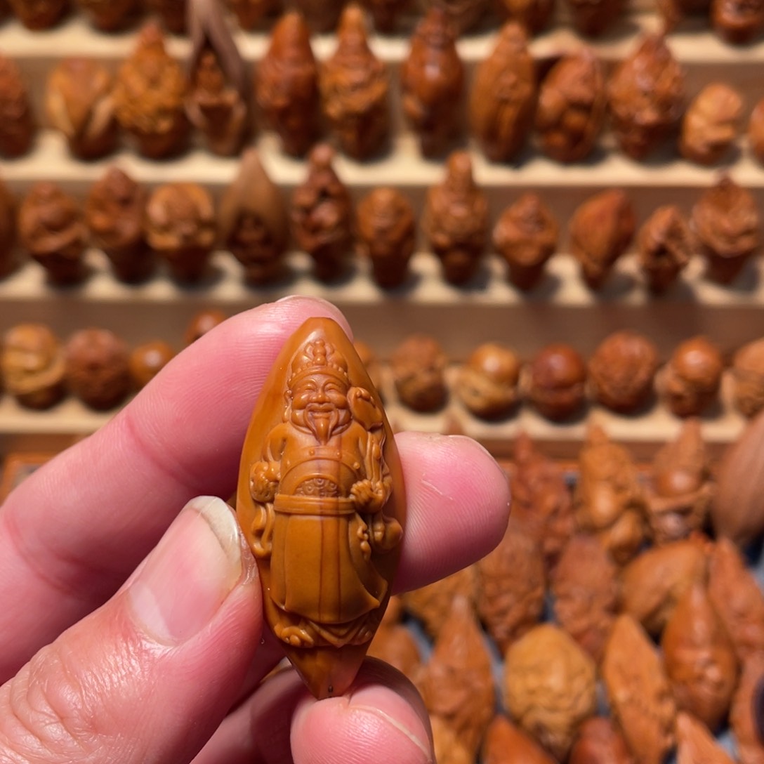 橄榄核手串/手链浮雕财神