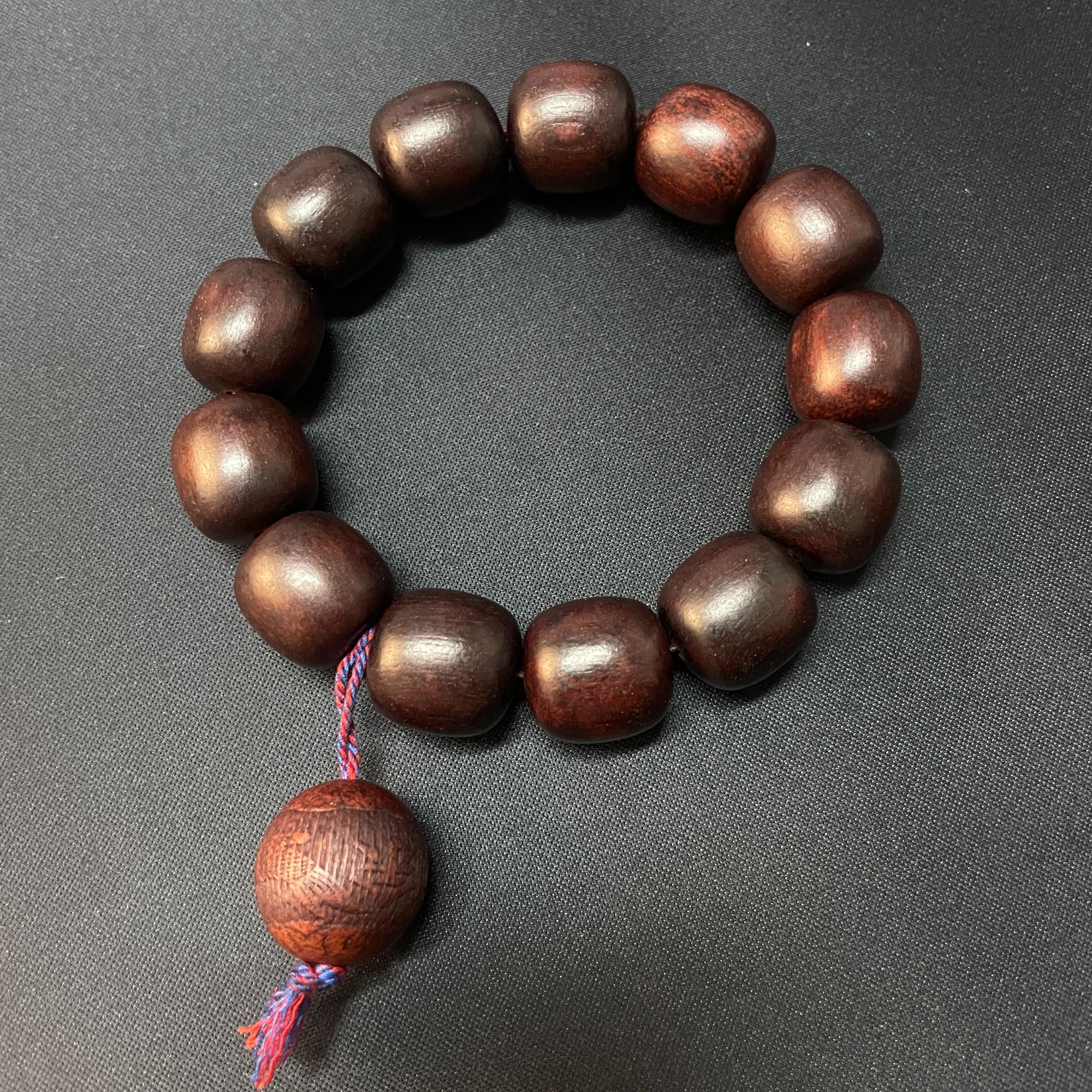 【优讲堂文玩】沉木香木手串