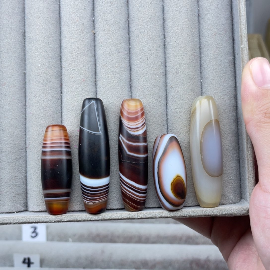 用***7玛瑙/玉髓合金颈饰