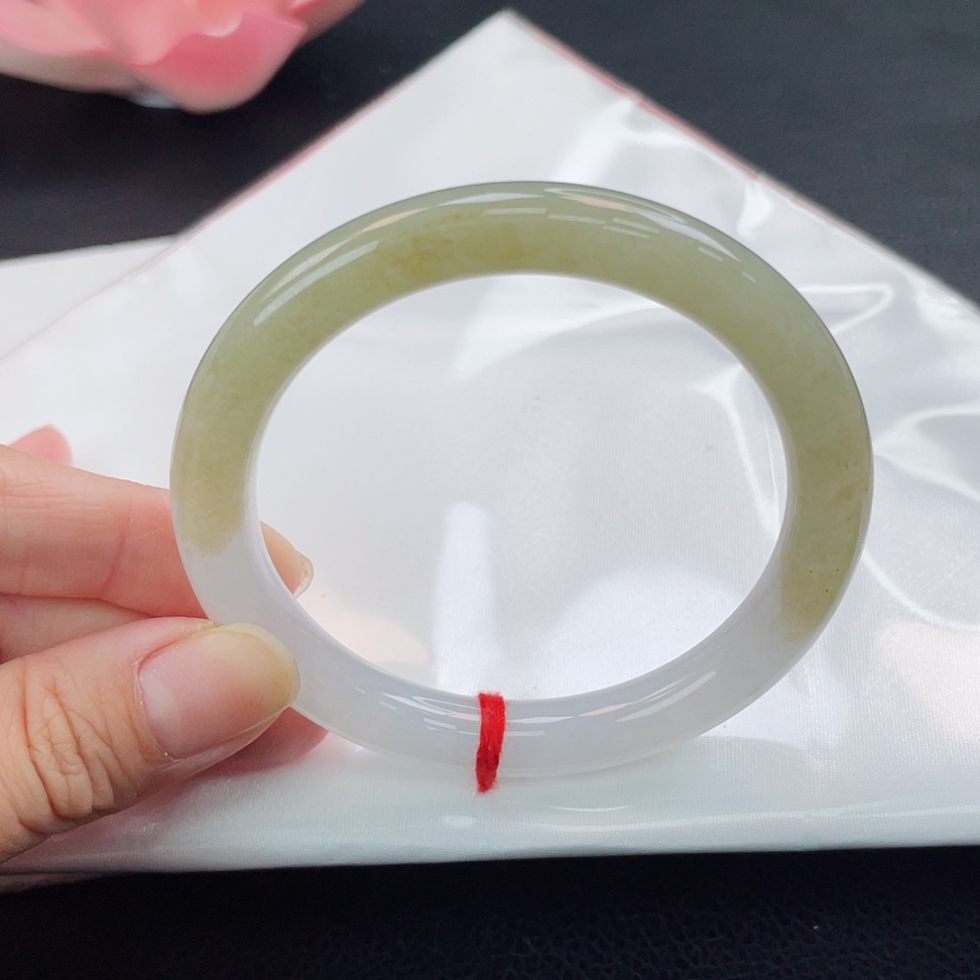 翡翠未镶嵌手镯黄翡