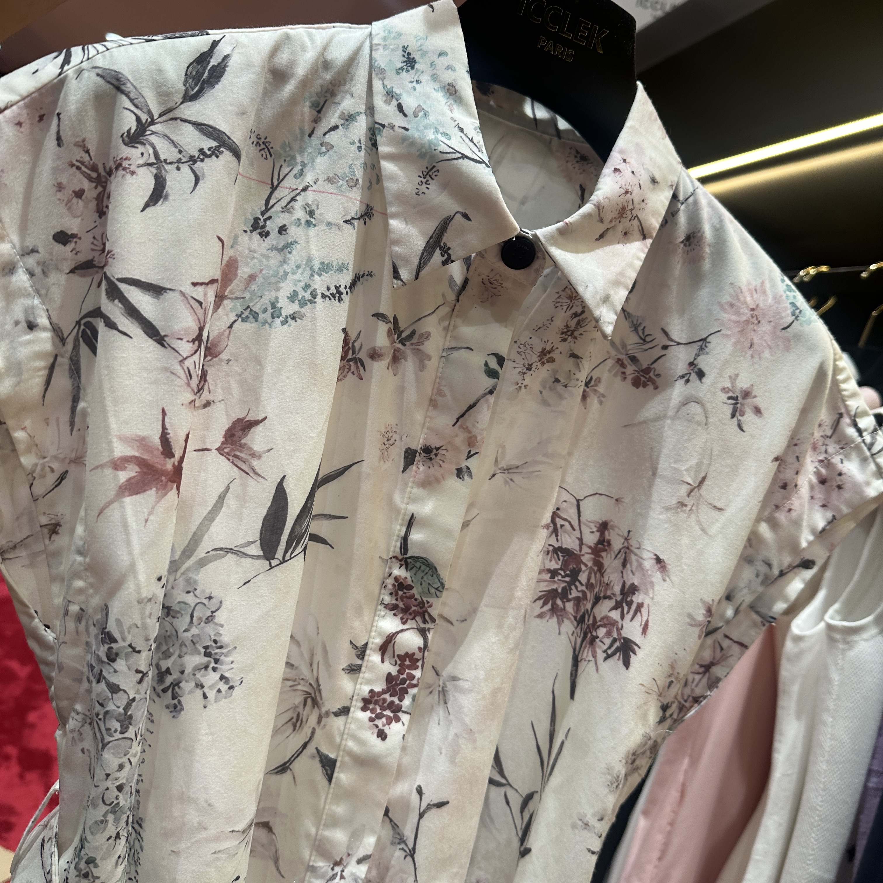 ICCLEK 白色碎花翻领连衣裙 显瘦 气质 裙子-1375