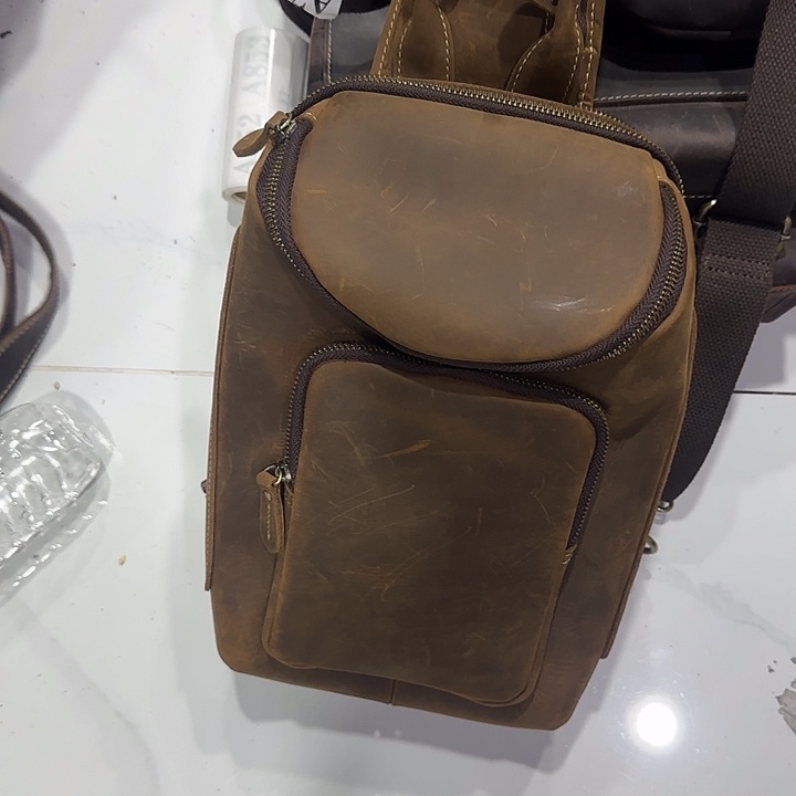 小牛皮（革）牛皮（革）头层牛皮790