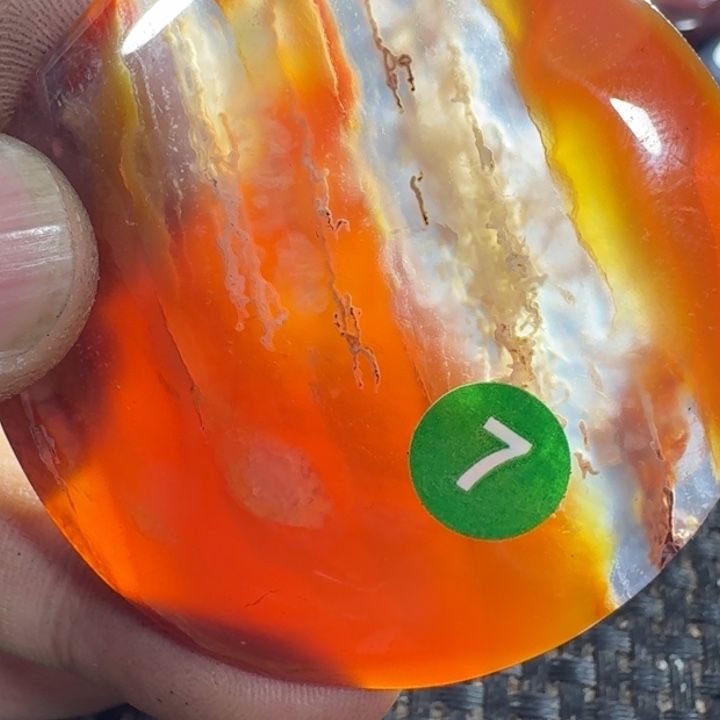 灵***兰玛瑙/玉髓未镶嵌颈饰