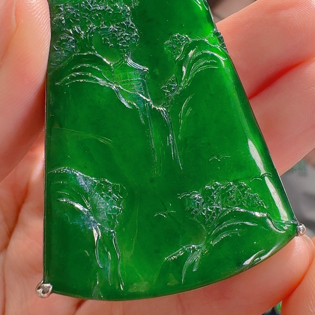 翡翠吊坠(赠链)银S925镶嵌