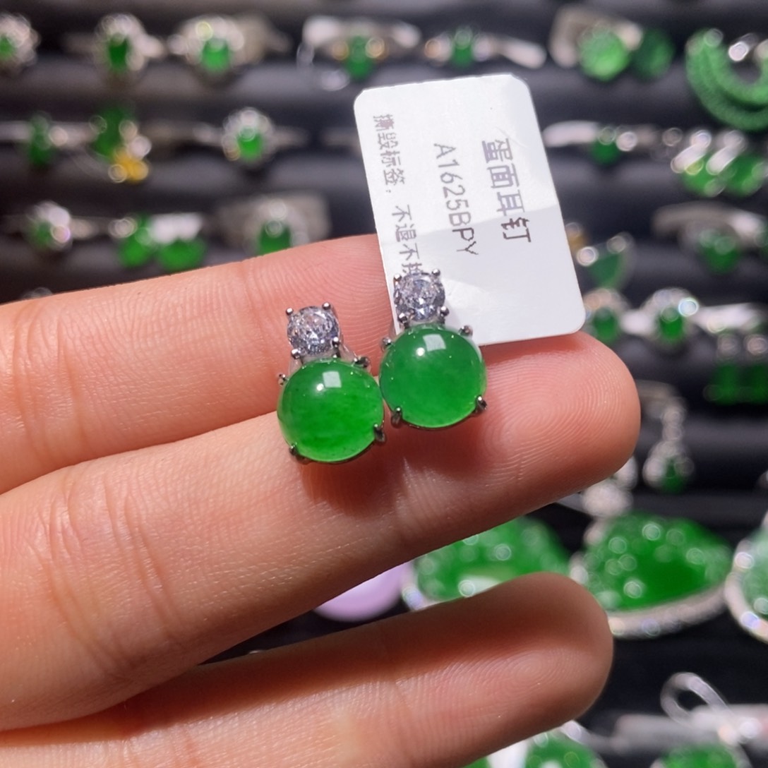 翡翠耳饰银S925镶嵌天然翡翠