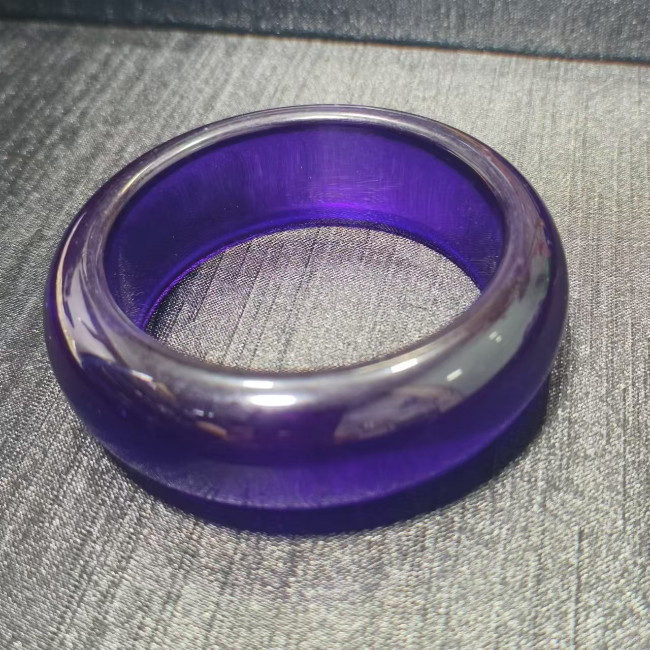 XJ岚霏甄选》手镯SZ0038时尚大气