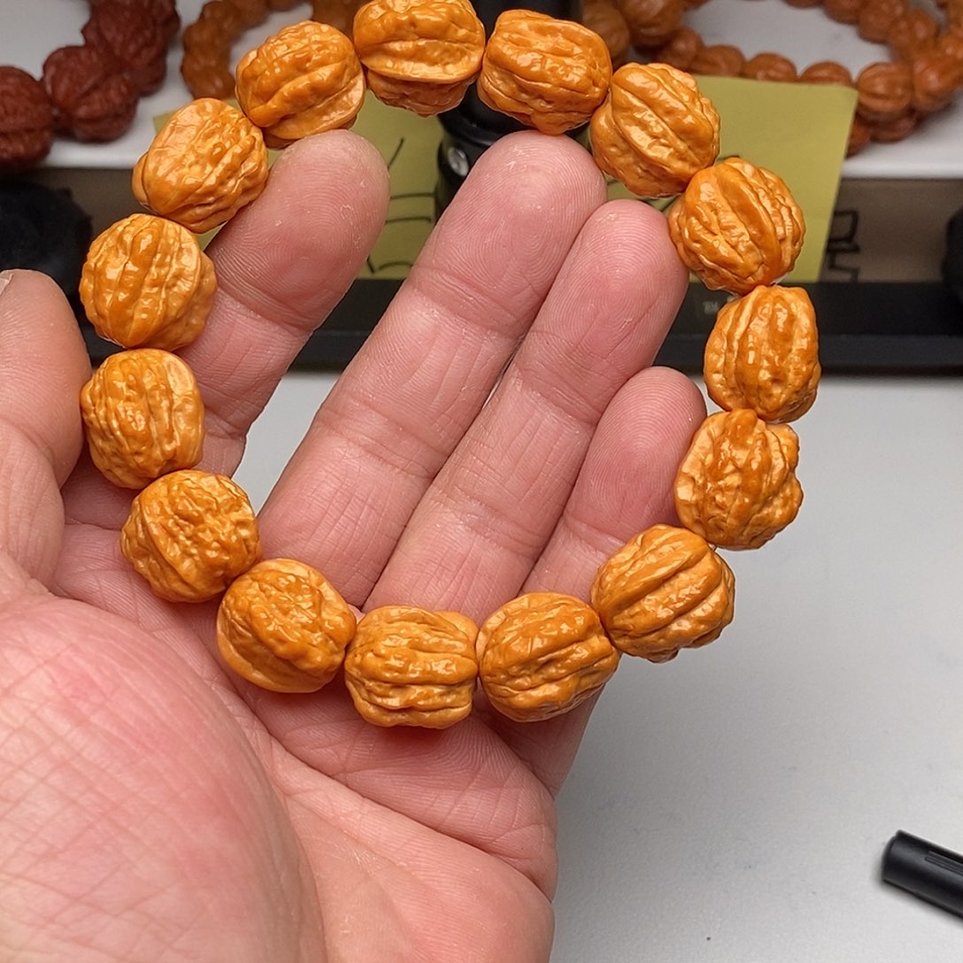 木质文玩核桃1.7金蝉