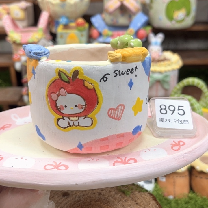 895凯蒂猫苹果手工盆现货