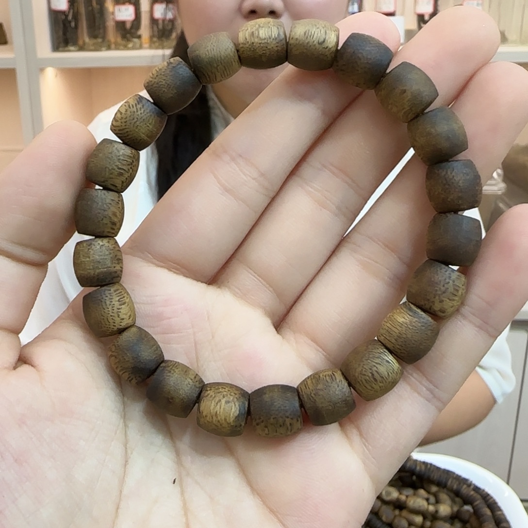 沉香沉香碎屑乌身卡9鼓珠单圈