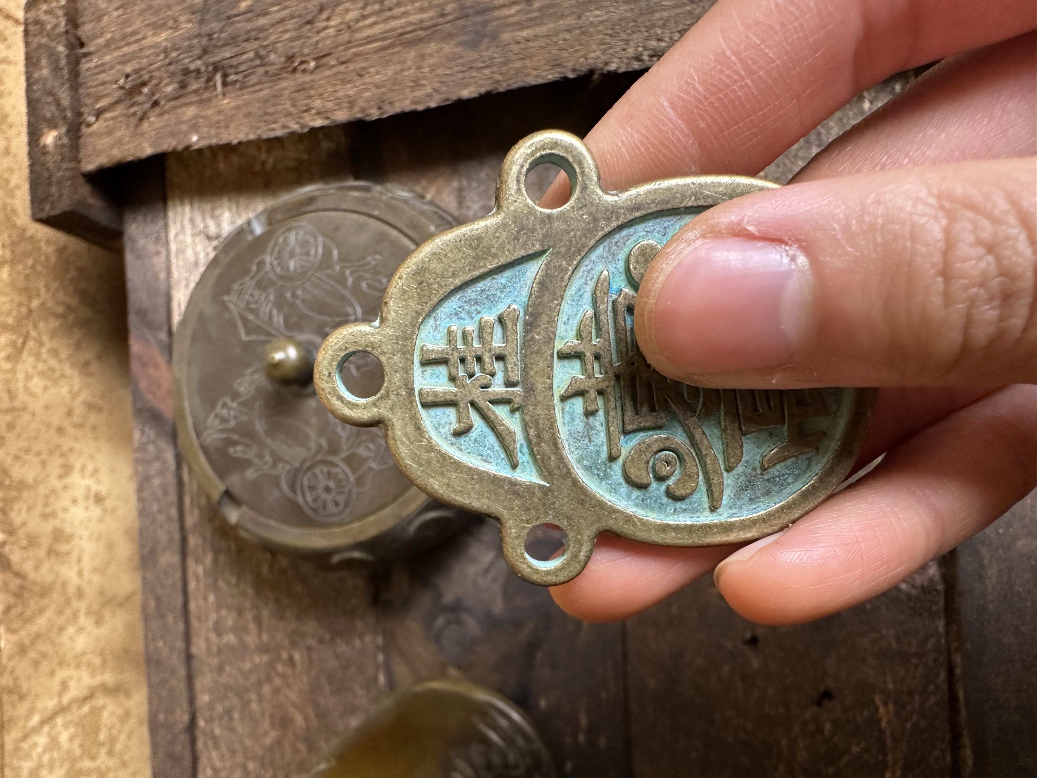 家居饰品现代工艺品QM04精美摆件当代复古摆件翻砂黄铜复刻桂花