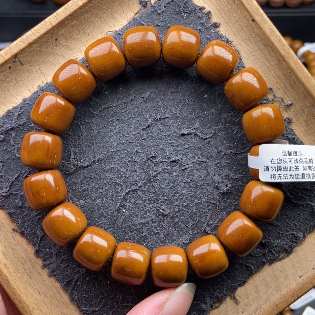 紫金鼠手串13.5mm近实心短轴老型天花板