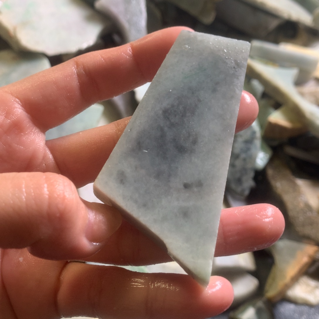 翡翠颈饰未镶嵌缅甸翡翠