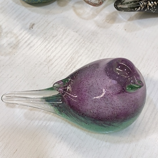 琉璃夜光鸟高7厘米宽8厘米