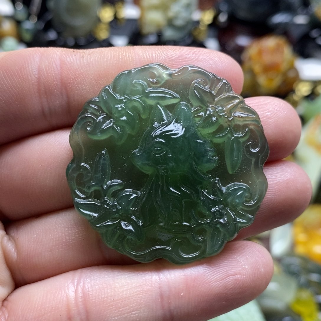 岫玉狐狸吊坠未镶嵌