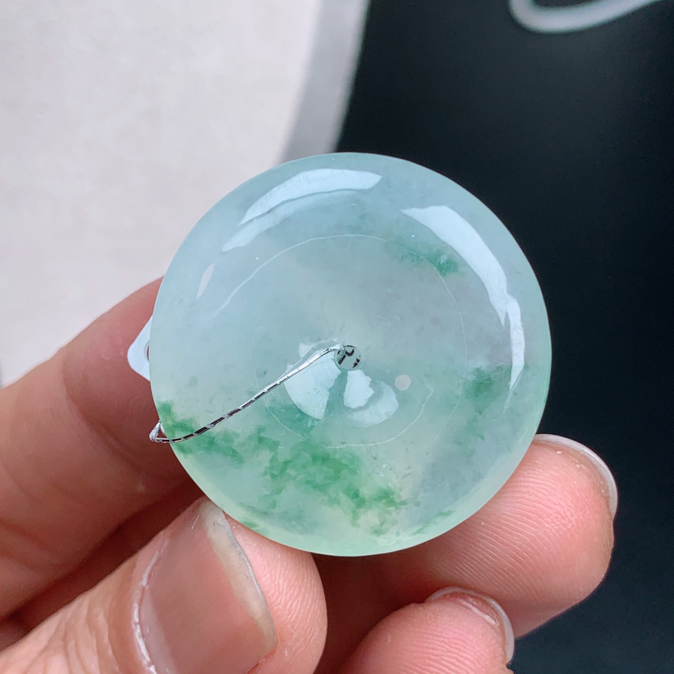 缅甸天然A货翡翠冰飘绿花平安扣吊坠 尺寸31.8-6.4mm饱满通透