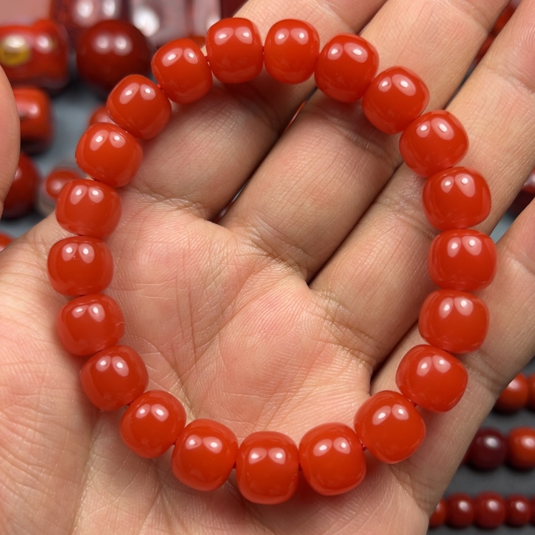 南红玛瑙未镶嵌珠宝奇石尺寸10/9辣椒红