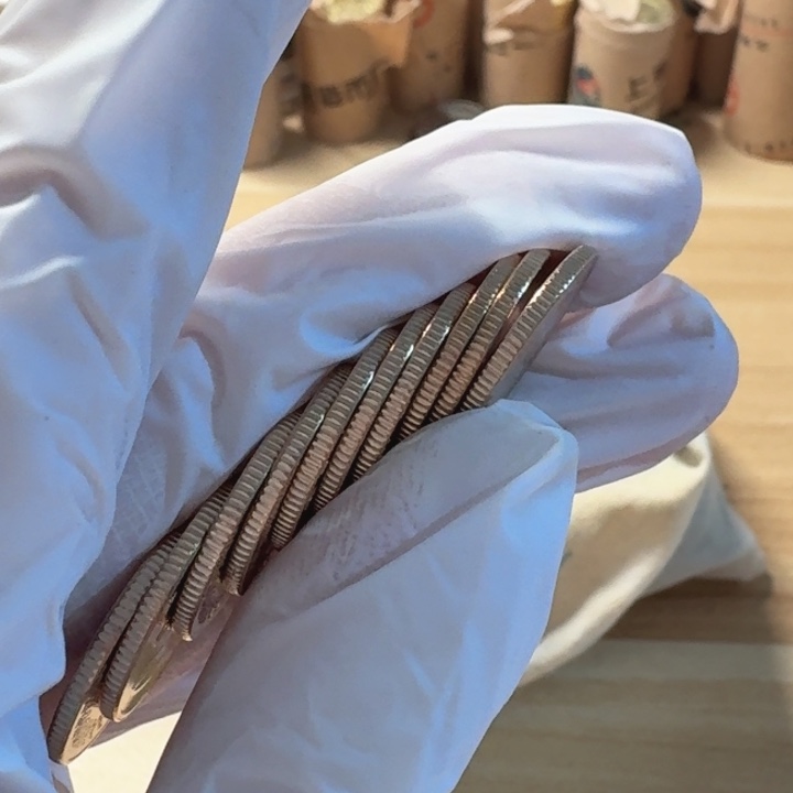 其他普通金属10枚，97年小1元币