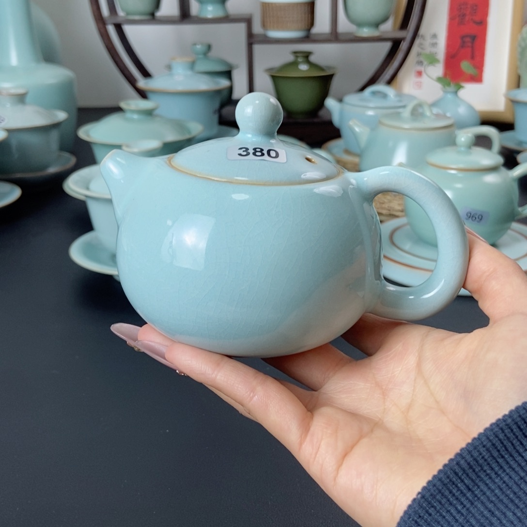 天青釉西施壶微瑕380号