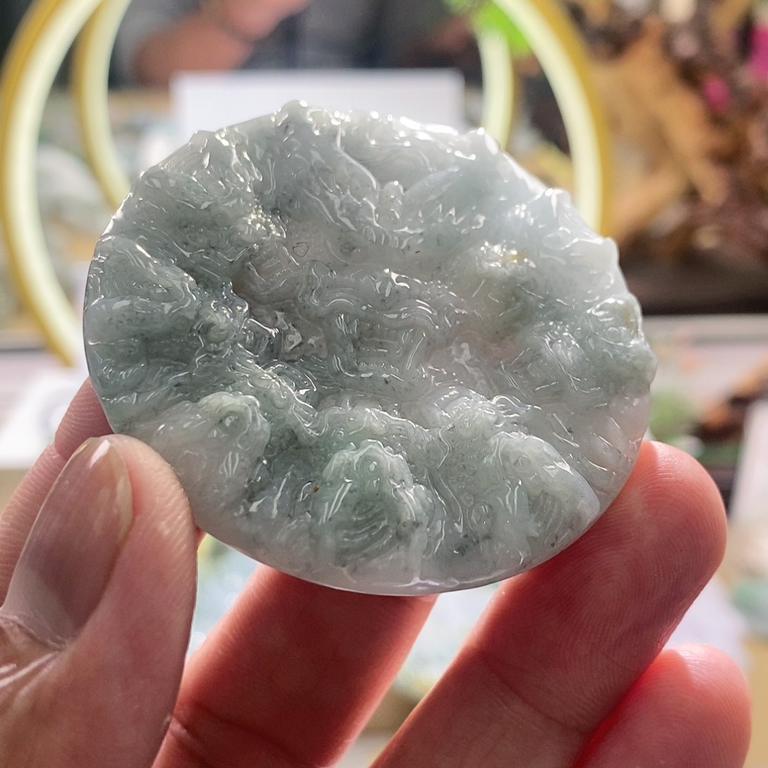 【闪购商品】翡翠颈饰未镶嵌11111111111111