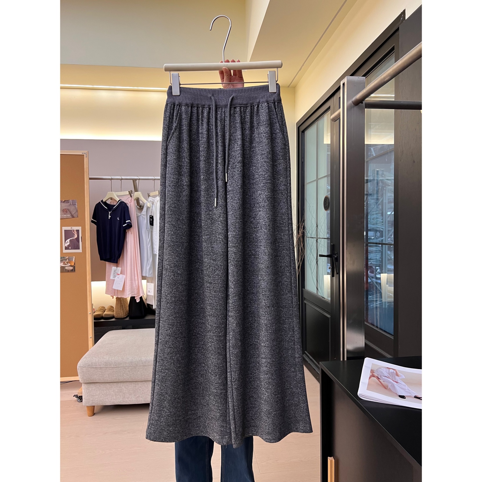 A35窄版阔腿裤女休闲裤秋松紧腰针织裤高腰宽松显瘦直筒糯米裤