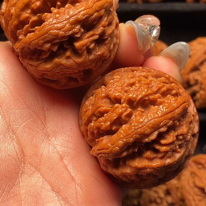 文玩核桃吊坠秦岭山脉核桃