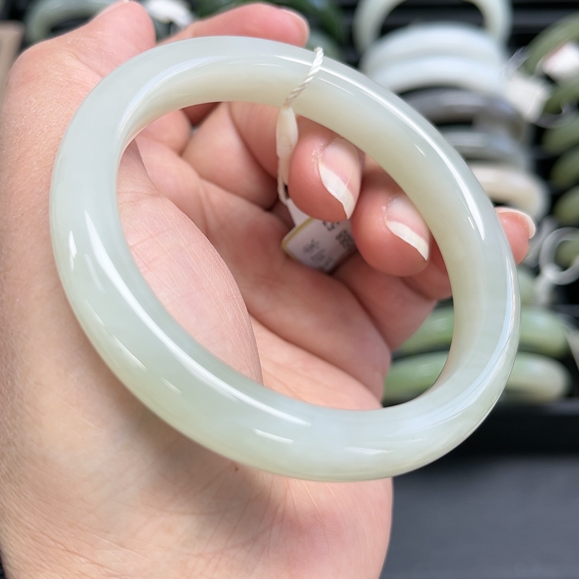 【闪购商品】和田玉手镯未镶嵌