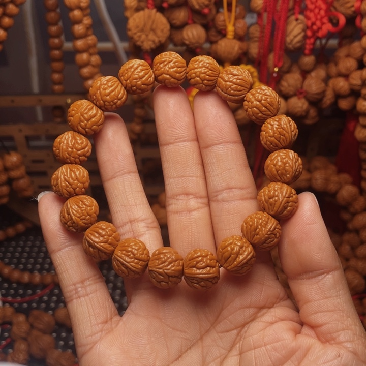 木质类龙纹桃枭挂件j