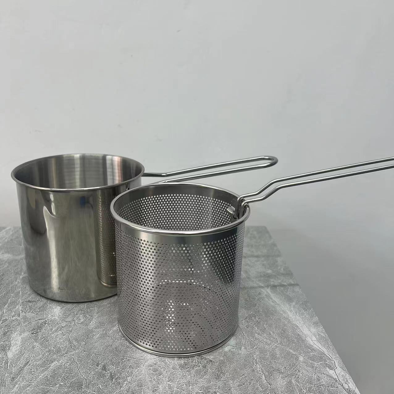 不锈钢小油炸锅(带过滤网)1套高档家用款居家豪豪【汤姆粉丝专属】