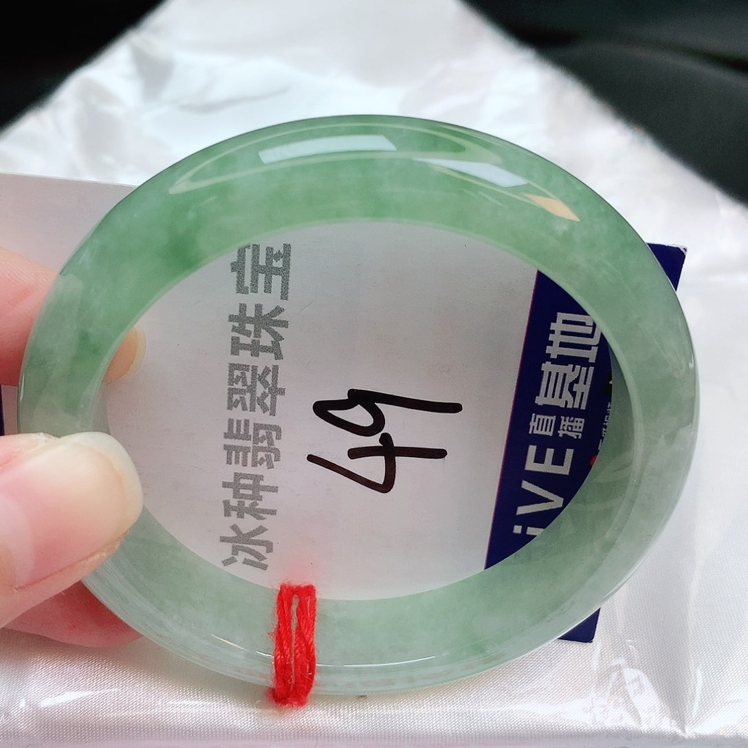 翡翠手镯未镶嵌缅甸天然A货翡翠手镯