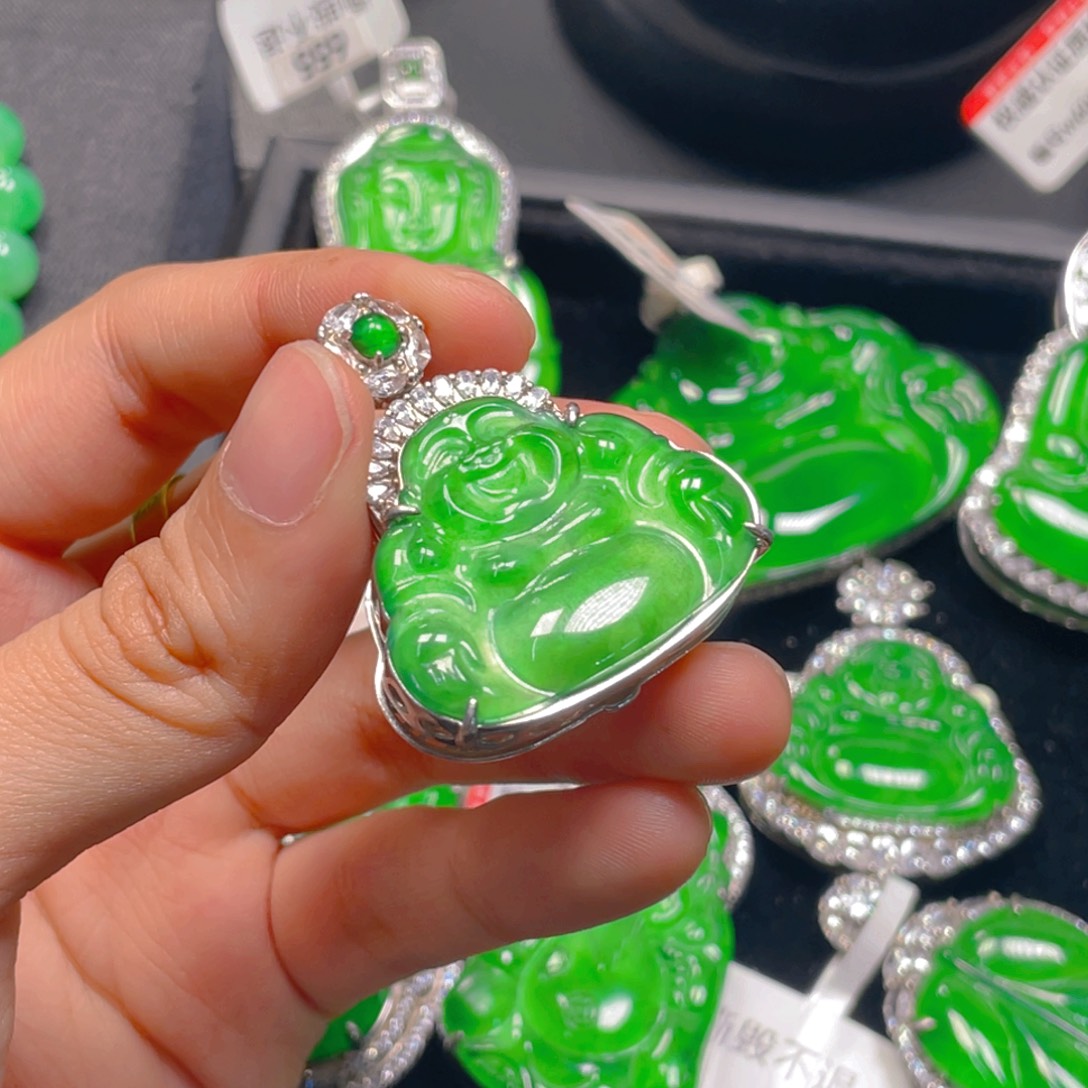 寂***风翡翠未镶嵌吊坠(不含链)