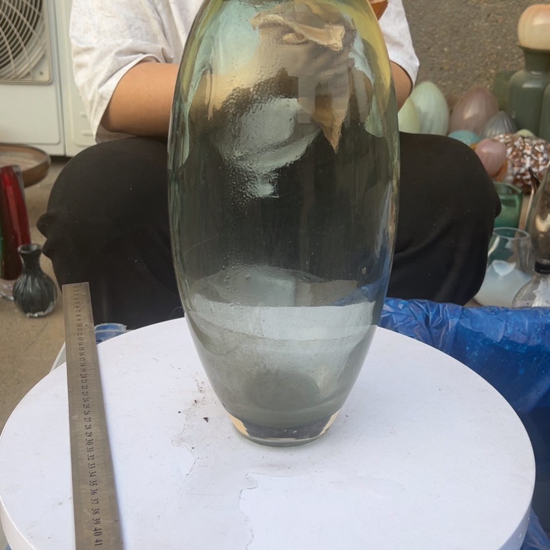 透绿色金云母缠绕琉璃花瓶高度36瑕疵