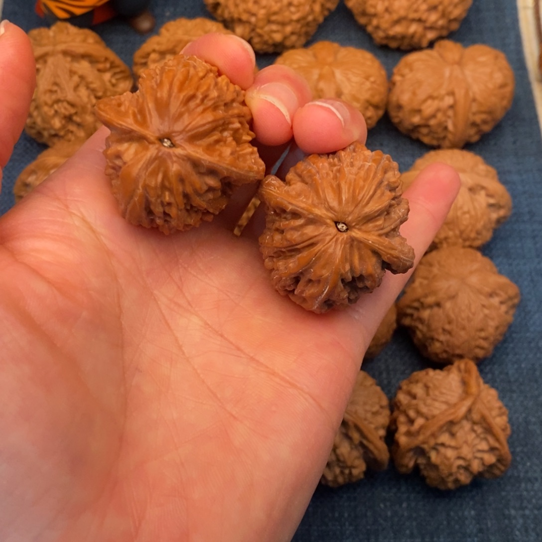 A***A文玩核桃把件36正磨