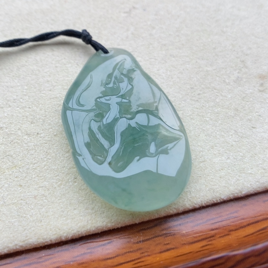 翡翠未镶嵌颈饰吊坠8