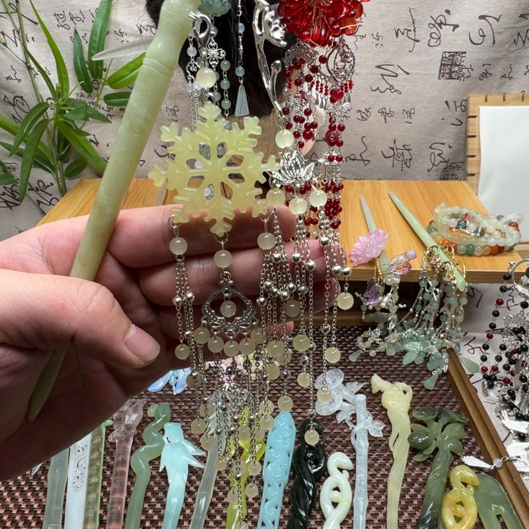 蛇纹石玉合金发饰